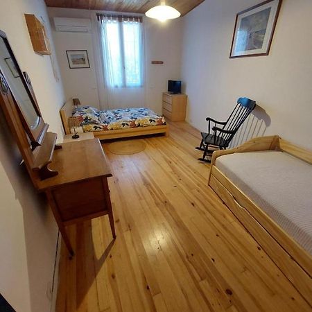 Chambres D'Hotes : Les Maisons De Gaia Tuchan Bagian luar foto